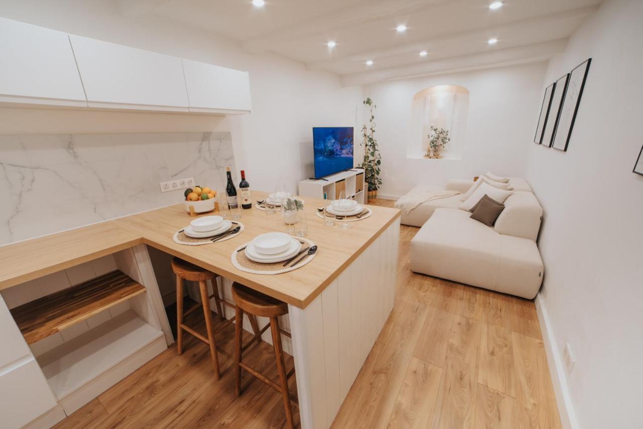 شقة Perfect Family-Oriented And Renovated Townhouse In The Old أنتيب المظهر الخارجي الصورة